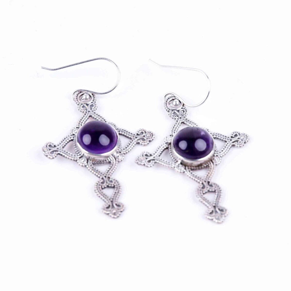 Silver_Earrings_with_Purple_amethyst_stone