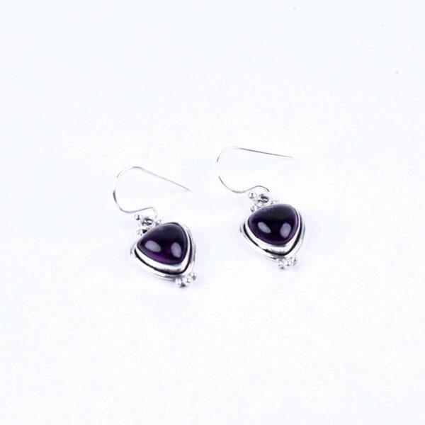 Silver_Earrings_with_Purple_amethyst_stone