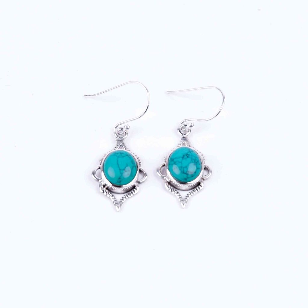 Silver_Earrings_with_turquoise_stone