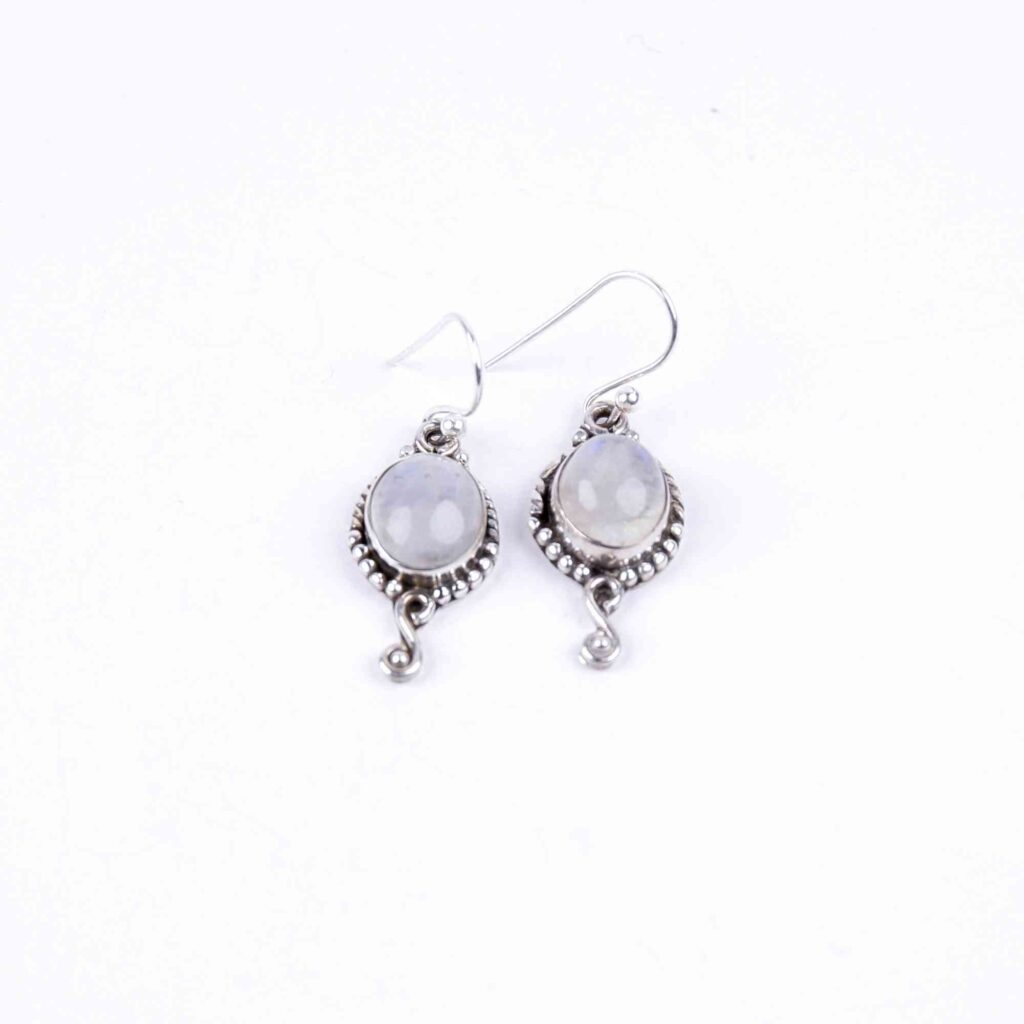 Silver_Earring_Moonstone_Oval