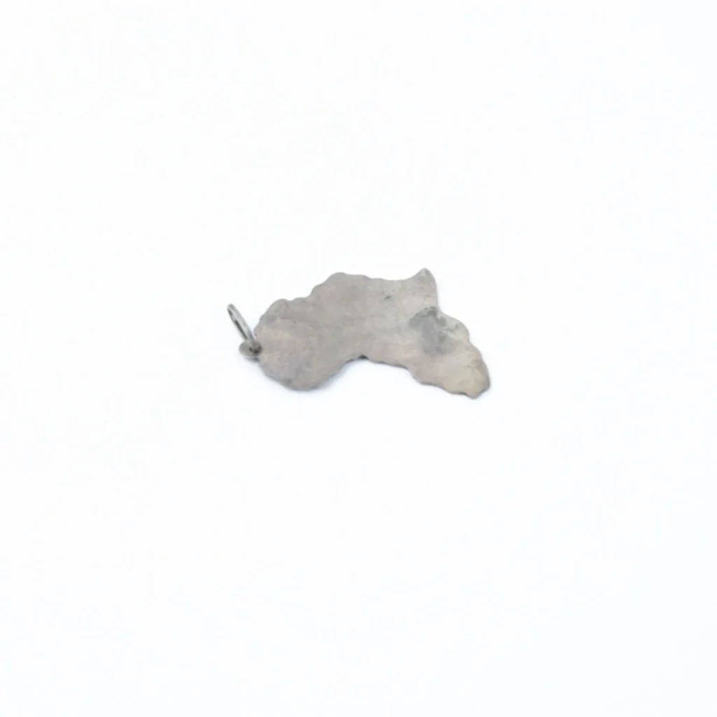 African-Map-Pendant-in-Silver