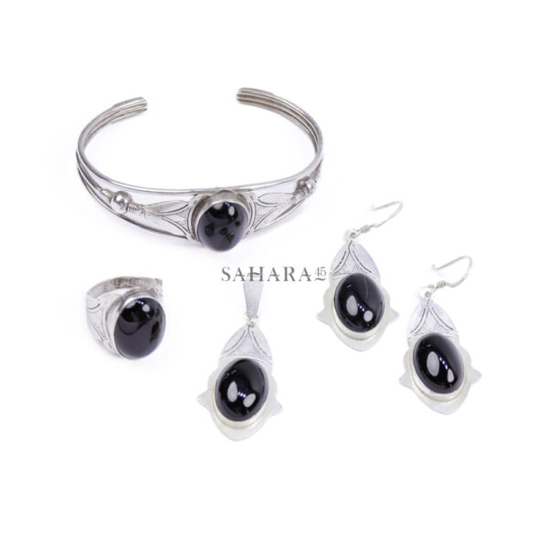 Tuareg Silver And Oval Black Onyx Jewelry Moroccan Vintage Handmade