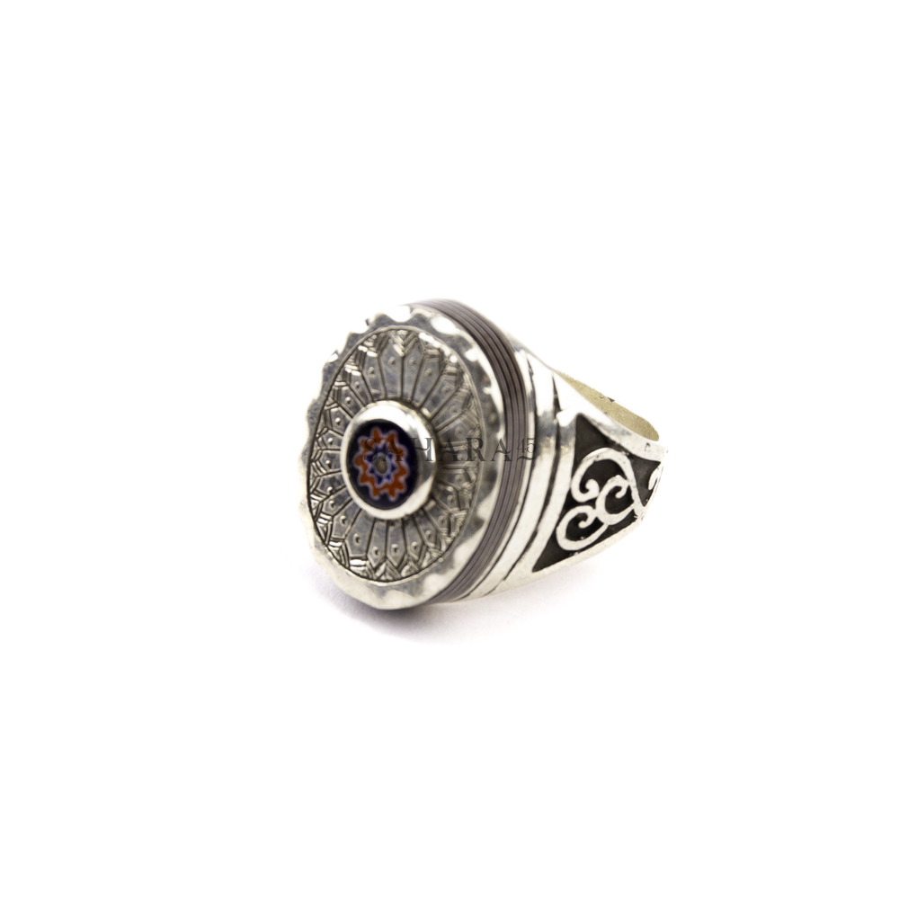 Ebony Ring with Chevron Bead, Engraved Tuareg Ring, Handmade Tuareg Silver Oval Ring